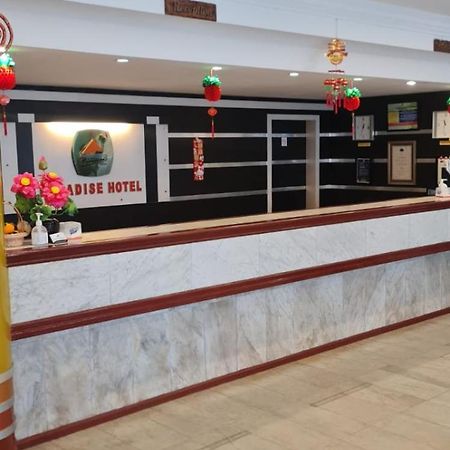 Paradise Hotel Tanjung Pinang Exterior photo